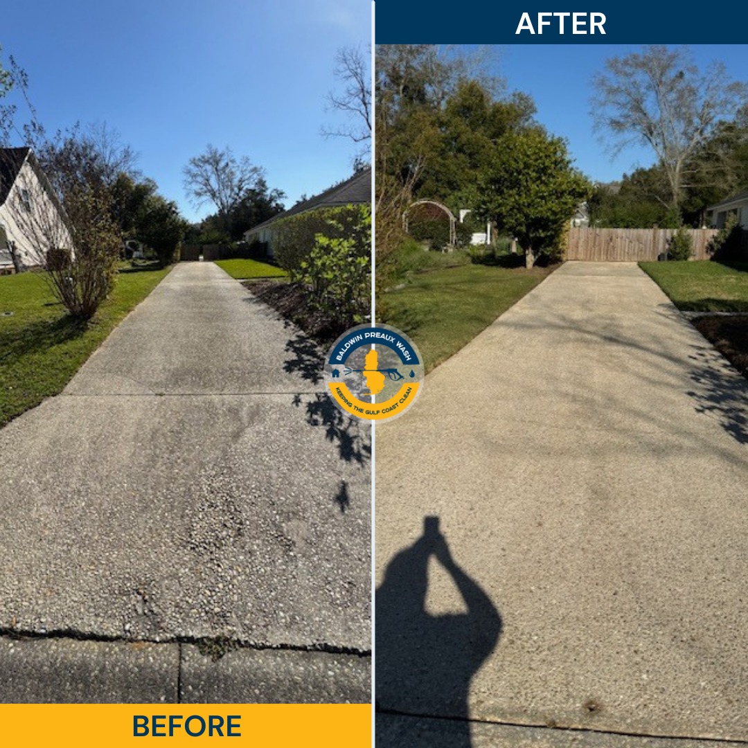Roof and siding cleaning in Daphne, AL by Baldwin Preaux Wash